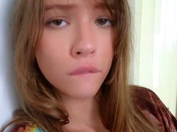 _demi_dee_