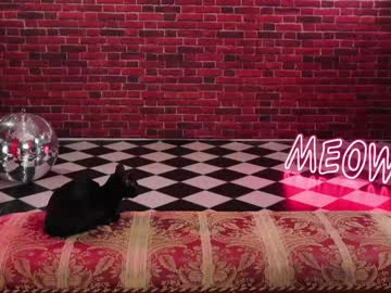 _meganmeow_